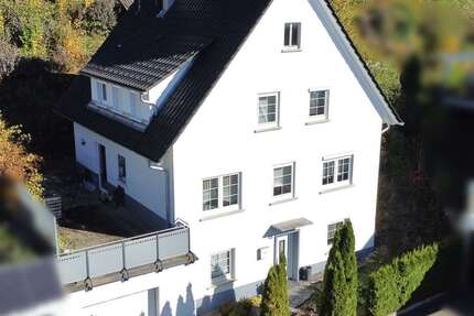 Haus zum Kaufen in Albstadt 320.000,00 € 160 m²