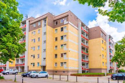 Wohnung zum Mieten in Chemnitz 375,00 € 64.46 m²