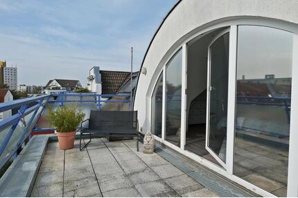 Außergewöhnliche 3-Zimmer Maisonette mit 3 Balkonen und TG-Stellplatz in Weidenpesch! - Köln Nippes