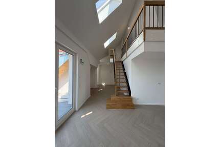 Wohnung zum Mieten in Augsburg 2.472,00 € 133.63 m²