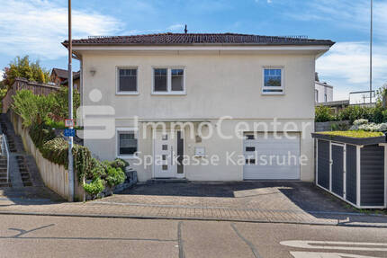 Ein Haus zum Verlieben - Hochwertiges Fertighaus mit Saunalandschaft, Garten und Garage! - Pfinztal / Söllingen