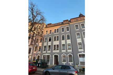 Helle 2- Raum Wohnung inkl. EBK Nobilia & Balkon zum Innenhof - Chemnitz Ebersdorf