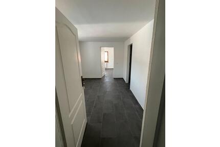 3 Zimmer Wohnung mit EBK bei Obertaufkirchen - Schwindegg