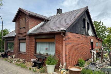 Lage zum Verlieben, Haus zum Anpacken: Sanierungsobjekt direkt am Kudenseer-Kanal