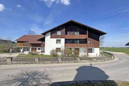 Haus zum Kaufen in Stöttwang 1.150.000,00 € 320.98 m²