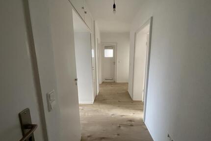 3-Zimmer-Wohnung mit EBK und Badewanne in Wilhelmshaven Wiesenhof