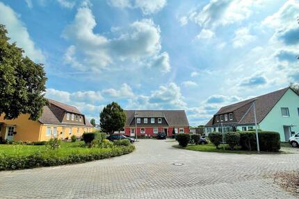 Helle renovierte 4-Raum-Wohnung mit Garten in ruhiger Wohnanlage - Dömitz