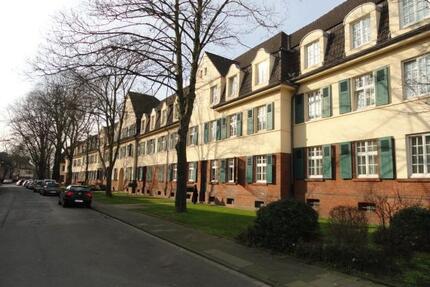 Sanierte 3-Zimmer-Wohnung im Dachgeschoss - Duisburg Huckingen