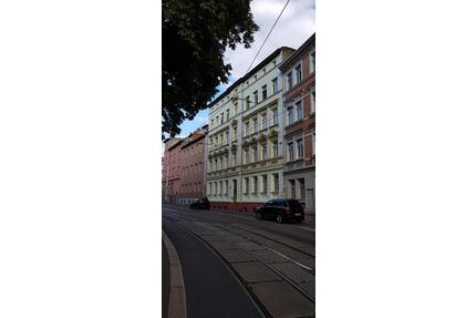 Charmante DG-Whg.-2 12 Zi. -68m² -Kaltmiete: 490€ - Halle (Saale) Am Wasserturm/Thaerviertel