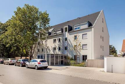 2,5-Zimmer Wohnung mit Balkon - 1.035,00&nbsp;EUR Kaltmiete, ca.&nbsp; 72,40&nbsp;m&sup2;&nbsp;Wohnfl&auml;che in Nürnberg (PLZ: 90431) Großreuth b Schweinau