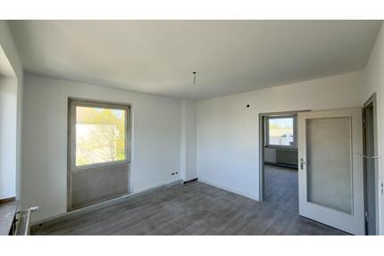 Modernisiert & Helle 2 Zimmer Wohnung inkl. Küche im Mietpreis - Solingen Burg