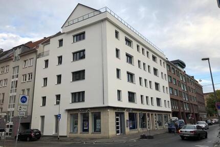 Helle 4-Zimmer-Wohnung mit Balkon an der Maschstraße in Hannover