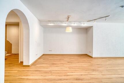Geräumige Wohnung mit Terrasse inmitten der Natur - Erolzheim