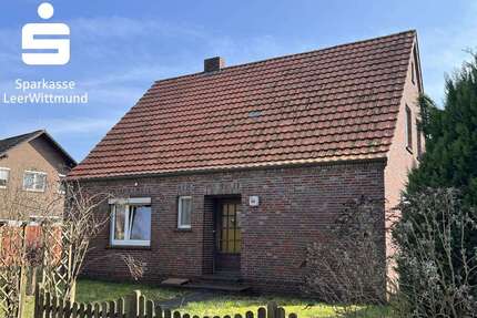 Haus zum Kaufen in Friedeburg 110.000,00 € 80 m²