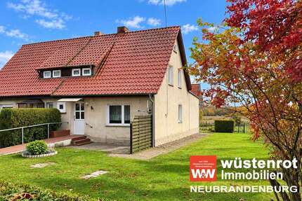 Haus zum Kaufen in Stavenhagen 70.000,00 € 91 m²