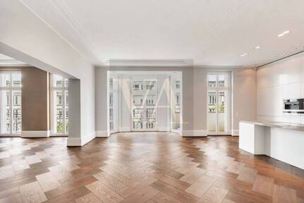 Prestige-Altbauwohnung in Bestlage neben dem KaDeWe - Berlin Schöneberg