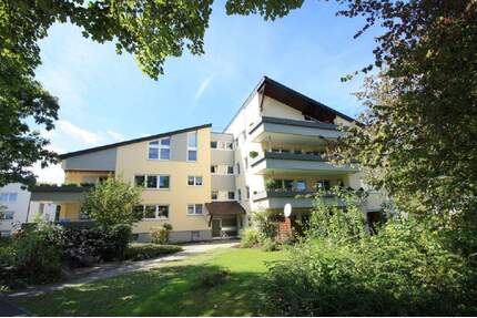 Wunderschöne Dachgeschosswohnung mit 2 Balkonen und Bergblick! - Wangen
