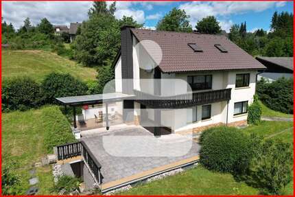 Haus zum Kaufen in Steinbach 275.000,00 € 145 m²