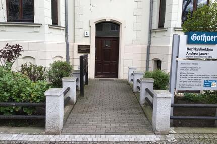 Helle 3-Zimmer Dachgeschosswohnung mit Dachterrasse sowie Dusche+ - Magdeburg Nordwest