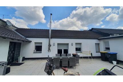 Repräsentatives Wohnen (132 m2) & Arbeiten (120 m2) in Dinslaken