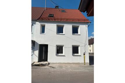 Doppelhaushälfte zur Miete in 89296 Osterberg (provisionsfrei)