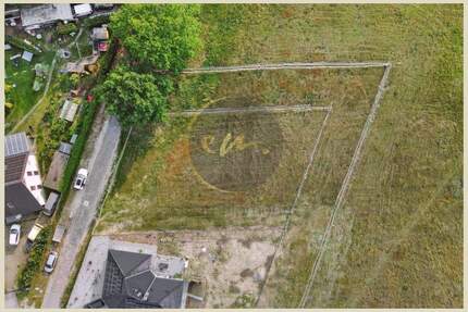 Feldrand-, Wald- und Ortsrandlage: Großes Einfamilienhausgrundstück in Teltow, B-Plan vorhanden...