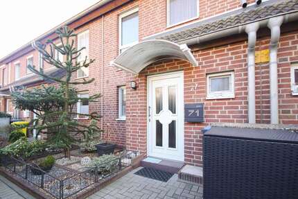 Haus zum Mieten in Düsseldorf 2.600,00 € 126 m²