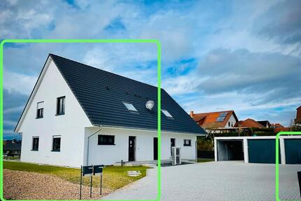 122m2 DoppelHausHälfte mieten , Garten Garage Küche und Sonne - Hohenroth