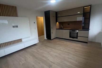 Wohnung zu vermieten - 1.400,00&nbsp;EUR Kaltmiete, ca.&nbsp; 70,00&nbsp;m&sup2; in Göppingen (PLZ: 73035) Faurndau