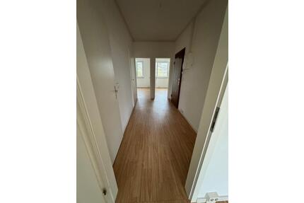 Mietwohung Neustadt - 526,00&nbsp;EUR Kaltmiete, ca.&nbsp; 59,90&nbsp;m&sup2; in Halle (Saale) (PLZ: 06124) Halle-Neustadt