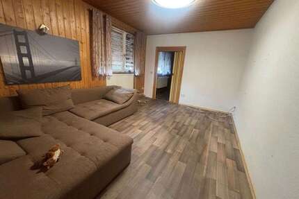 Wohnung zum Kaufen in Neustadt bei Coburg 80.000,00 € 100 m²