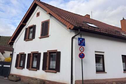 Haus zum Mieten in Bad Dürkheim 1.350,00 € 170 m²