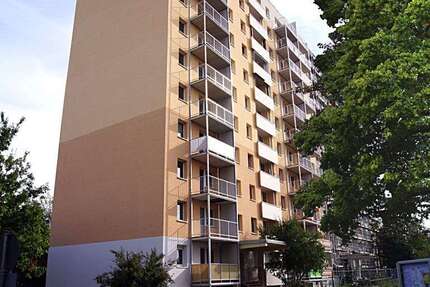 Wohnung zum Mieten in Halle Saale 380,00 € 58 m²