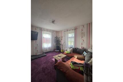 Sonnige Altbau-Hochparterre mit 2 Bädern und viel Fläche! 2 Monate Mietfreiheit! - Zittau