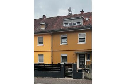 Reihenhaus Frankfurt Rödelheim - 800.000,00&nbsp;EUR Kaufpreis, ca.&nbsp; 126,00&nbsp;m&sup2; in Frankfurt am Main (PLZ: 60489) Rödelheim
