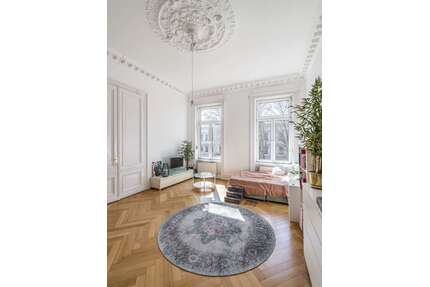 Wohnung zum Mieten in Wiesbaden 1.199,00 € 103 m²