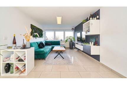 Großzügige Wohnperle: Modernes Design, Glasfaser & Tiefgarage - Einziehen und genießen! - Bietigheim-Bissingen / Bissingen