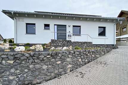 Haus zum Kaufen in Weidenbach 448.000,00 € 98 m²