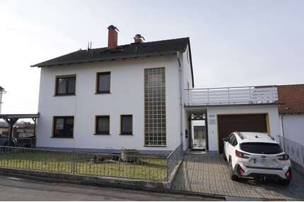 Haus zum Kaufen in Guxhagen 329.000,00 € 164 m²