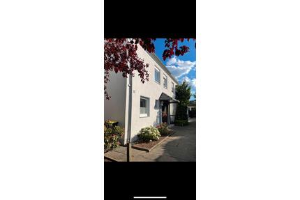 Reihenendhaus mit beheizbarem WintergartenTreppenlift vorhanden - Minden Kuhlenkamp