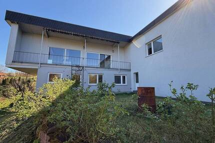 Großes Einfamilienhaus in beliebter Wohnlage mit Fernblick - Niedenstein