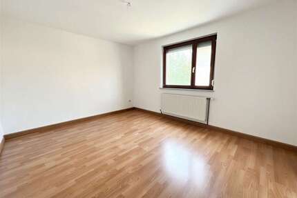 Wohnung zum Mieten in Neustadt bei Coburg 490,00 € 67 m²