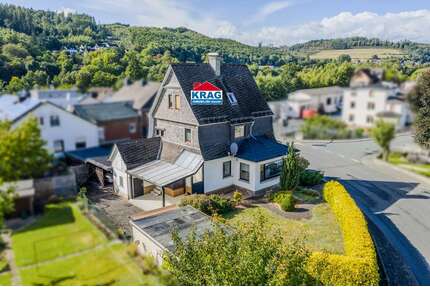 Haus zum Kaufen in Eschenburg 99.000,00 € 157 m²