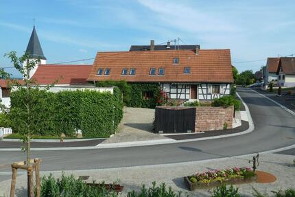 Schönes Dorfhaus - Oase im Nord-Elsaß - gute Lage im Land + Ort - Wörth am Rhein