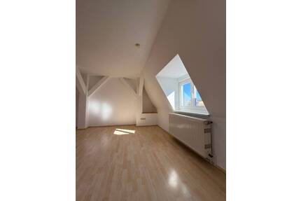 Charmante 3-Zimmer-Wohnung mit Gestaltungspotenzial - Weimar Westvorstadt