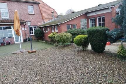 Haus mit genehmigter Bauvoranfrage für Umbau zum MFH mit 11 WE - Gehrde