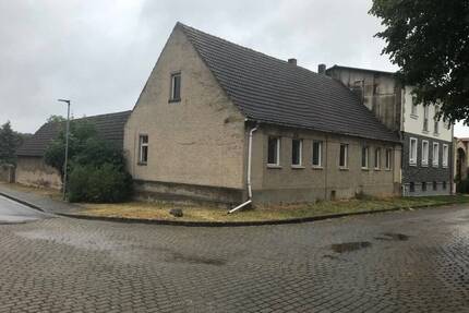 Unsaniertes EFH mit viel Ausbaupotential! - Möckern - Stegelitz