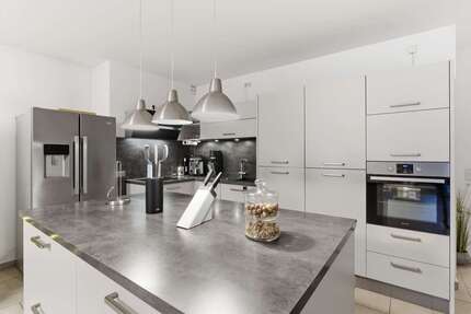 Wohnung zum Kaufen in Bonn 449.000,00 € 122.9 m²