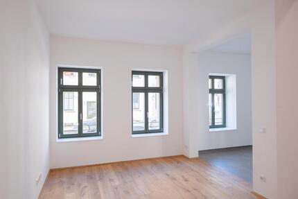 Hochwertig sanierte 3-Zimmer-Wohnung mit Garten, EBK und historischem Altbauflair - WE02 - Leipzig Ost