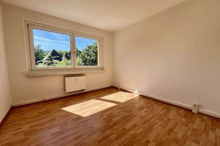 Wohnung zum Mieten in Chemnitz 300,00 € 57.07 m²